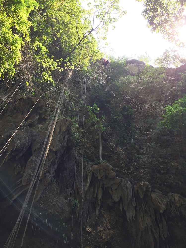 Kedalaman 60 meter dari bawah